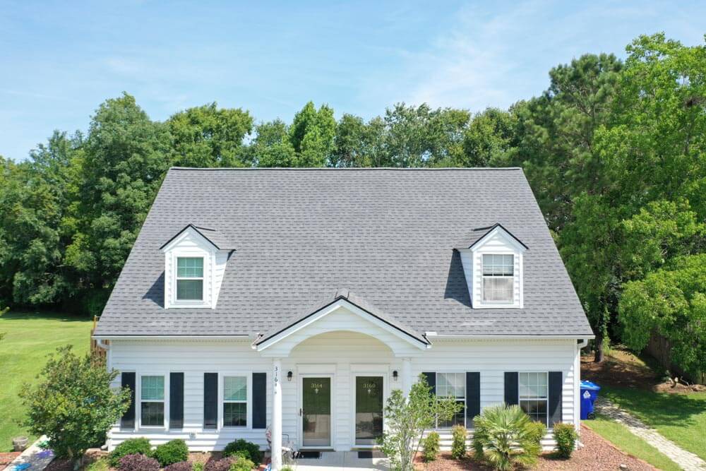The Benefits of a Locally-Owned Roofing Company in Charleston